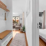 Luxury New Apartment With Private Garden Near The Beach!